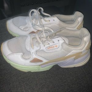 Women’s adidas sneakers size 7